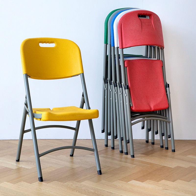 Duurzame tuinstoel van kunstst - Outdoor Furniture Kitchener recensie en prijs