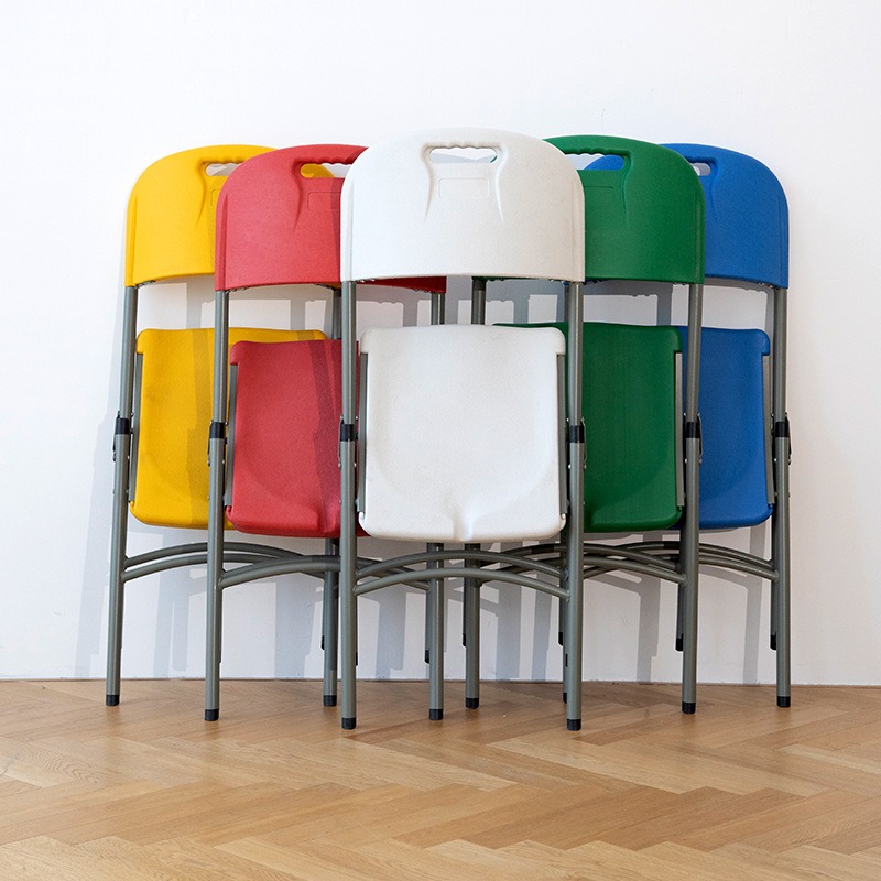 Duurzame tuinstoel van kunstst - Outdoor Furniture Kitchener recensie en prijs
